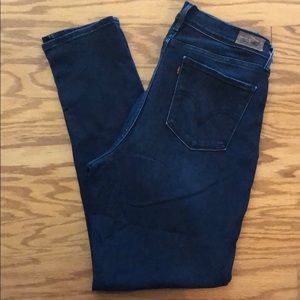 Levi 512 Perfectly Slimming Super Skinny